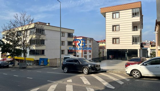 TRABZON GAYRİMENKUL'DEN PELİTLİ DE SATILIK DÜKKAN 