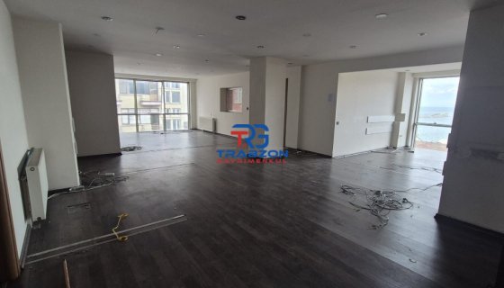TRABZON GAYRİMENKUL'DEN MEYDAN DA KİRALIK İŞ YERİ