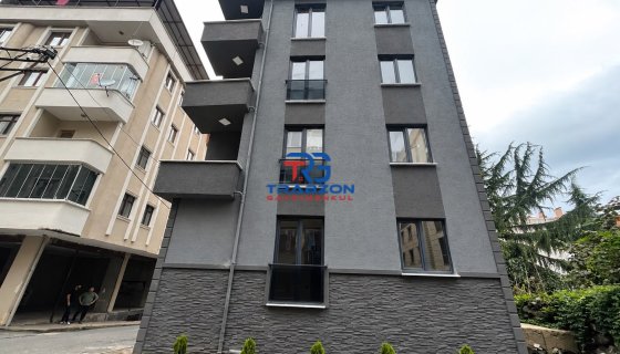 TRABZON GAYRİMENKUL'DEN PELİTLİ DE SATILIK 2+1 DAİRE